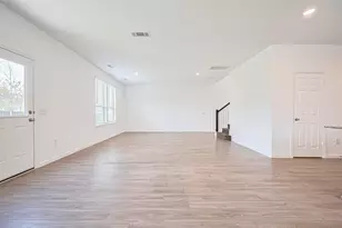 1001 Laguna Cv Dr, Katy, TX 77493 - Photo 13