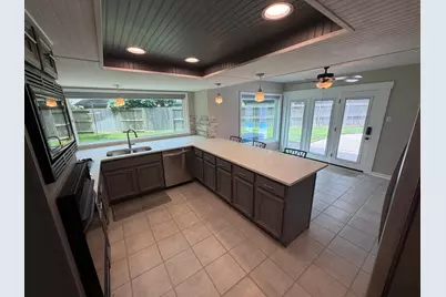 2326 Streamcrest Lane, Sugar Land, TX 77479 - Photo 11