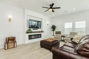 2527 Turberry Dr, West Columbia, TX 77486 - Photo 15