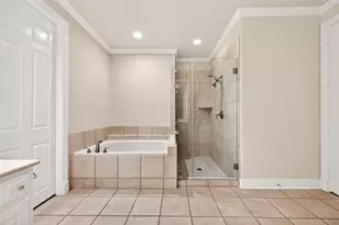 13606 Still Bay Ct, Houston, TX 77077 - Photo 23