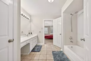 13606 Still Bay Ct, Houston, TX 77077 - Photo 29