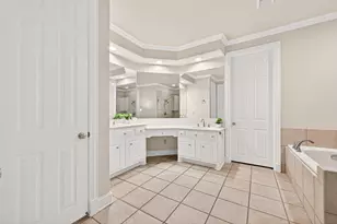 13606 Still Bay Ct, Houston, TX 77077 - Photo 21