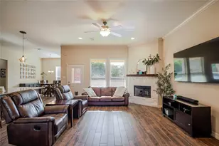 2127 Donna Ln, Santa Fe, TX 77510 - Photo 9
