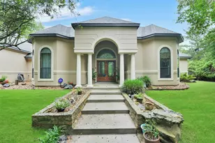 26150 Crown Ranch Blvd, Montgomery, TX 77316 - Photo 1