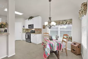 30302 Castle Forest Dr, Spring, TX 77386 - Photo 9