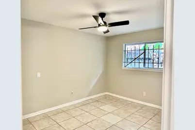 748 W Rittenhouse Street, Houston, TX 77076 - Photo 9