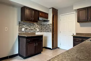 748 W Rittenhouse St, Houston, TX 77076 - Photo 7
