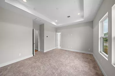 8120 Esther Acres Lane, Houston, TX 77088 - Photo 19