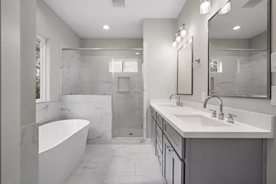 8120 Esther Acres Lane, Houston, TX 77088 - Photo 17