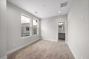 8120 Esther Acres Ln, Houston, TX 77088 - Photo 11
