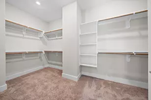 8120 Esther Acres Ln, Houston, TX 77088 - Photo 15