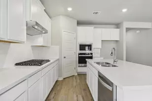 217 Raine Mnr Ct, Montgomery, TX 77316 - Photo 13