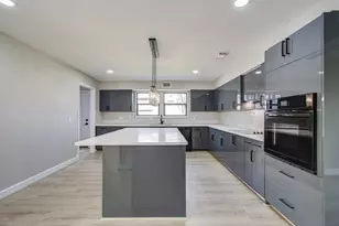 15619 Winding Moss Dr, Houston, TX 77068 - Photo 3