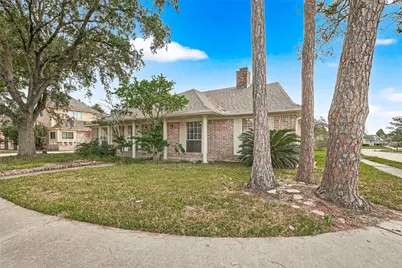 13335 Trompilla Lane, Houston, TX 77083 - Photo 3