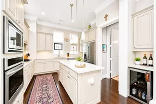 923 Byrne St, Houston, TX 77009 - Photo 13