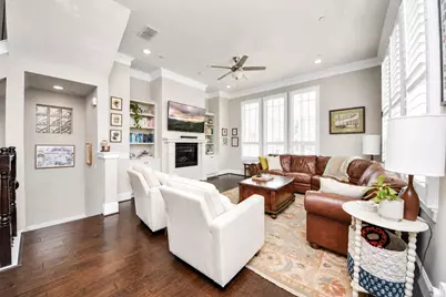 923 Byrne Street, Houston, TX 77009 - Photo 1