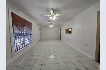 9621 Sweetwater Lane, Houston, TX 77037 - Photo 7