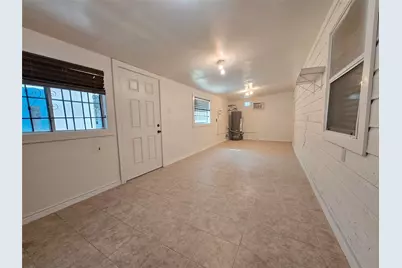 9621 Sweetwater Lane, Houston, TX 77037 - Photo 9