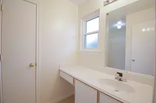 16123 Canaridge Dr, Houston, TX 77053 - Photo 15
