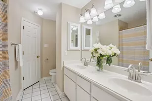 19 Rivercoach Ln, Sugar Land, TX 77479 - Photo 35