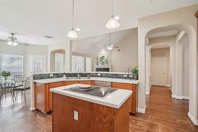 19 Rivercoach Lane, Sugar Land, TX 77479 - Photo 13