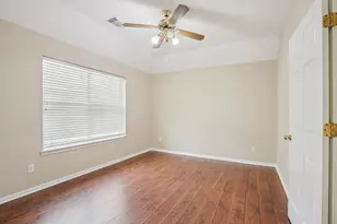 19 Rivercoach Ln, Sugar Land, TX 77479 - Photo 33