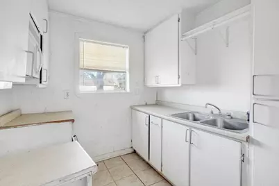 2320 Westward Avenue, La Marque, TX 77568 - Photo 5