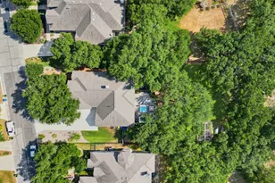 30228 Setterfeld Cir, Fair Oaks Ranch, TX 78015 - Photo 13