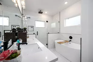 7008 Emma Lou St, Houston, TX 77088 - Photo 19