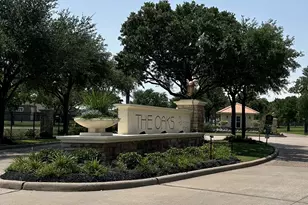 6327 Redfish Reef Dr, Beach City, TX 77523 - Photo 1