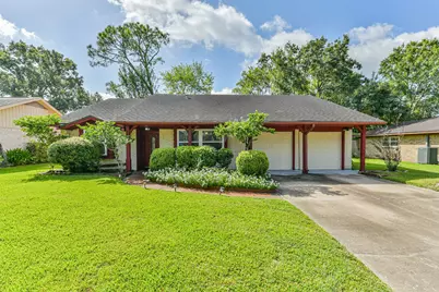 5111 Regal Pine Way, Friendswood, TX 77546 - Photo 1