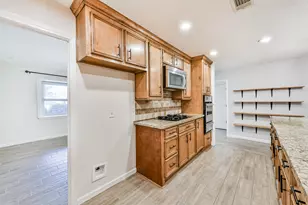 5111 Regal Pine Way, Friendswood, TX 77546 - Photo 7