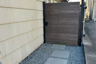 4019 Ascot Ln, Houston, TX 77092 - Photo 11