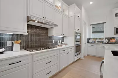 13335 Valley Orchard, Tomball, TX 77375 - Photo 5