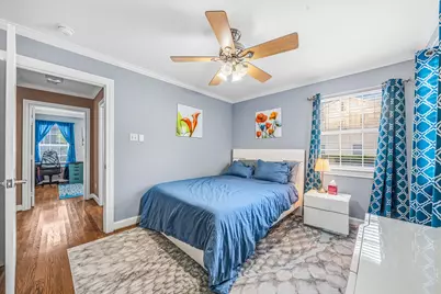 4401 Holt Street, Bellaire, TX 77401 - Photo 15
