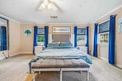 4401 Holt Street, Bellaire, TX 77401 - Photo 29