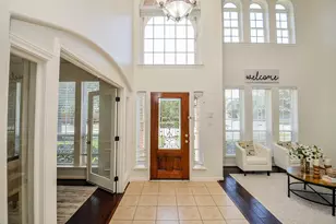 723 Overdell Dr, Sugar Land, TX 77479 - Photo 9
