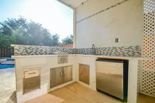 723 Overdell Dr, Sugar Land, TX 77479 - Photo 31