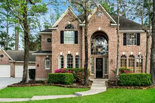 2 Lenox Hill Dr, The Woodlands, TX 77382 - Photo 3