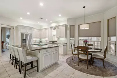 2 Lenox Hill Drive, The Woodlands, TX 77382 - Photo 17