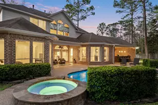 2 Lenox Hill Dr, The Woodlands, TX 77382 - Photo 33