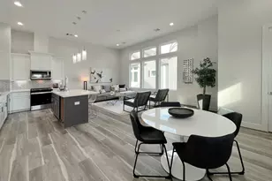 8318 Curry Rd, Houston, TX 77093 - Photo 17