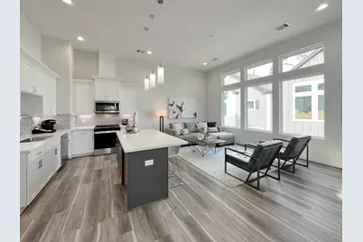 8318 Curry Road, Houston, TX 77093 - Photo 5