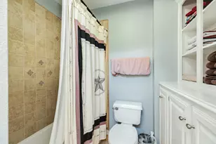 914 Oleander St, Lake Jackson, TX 77566 - Photo 29