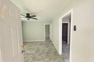 4919 Connorvale Rd, Houston, TX 77039 - Photo 23