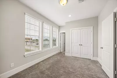 8304 Ginger Oak Street, Houston, TX 77055 - Photo 17