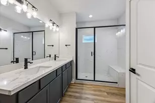 13163 Perennial Spgs Dr, Houston, TX 77048 - Photo 9