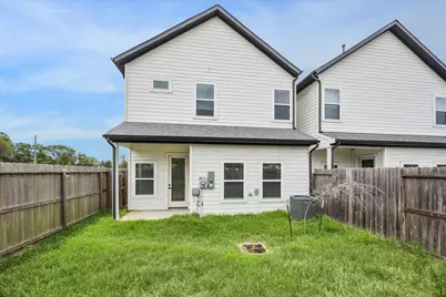 13163 Perennial Springs Drive, Houston, TX 77048 - Photo 13