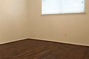 10118 Sageglow Dr, Houston, TX 77089 - Photo 17