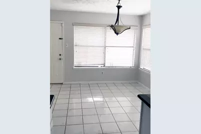 10118 Sageglow Drive, Houston, TX 77089 - Photo 5